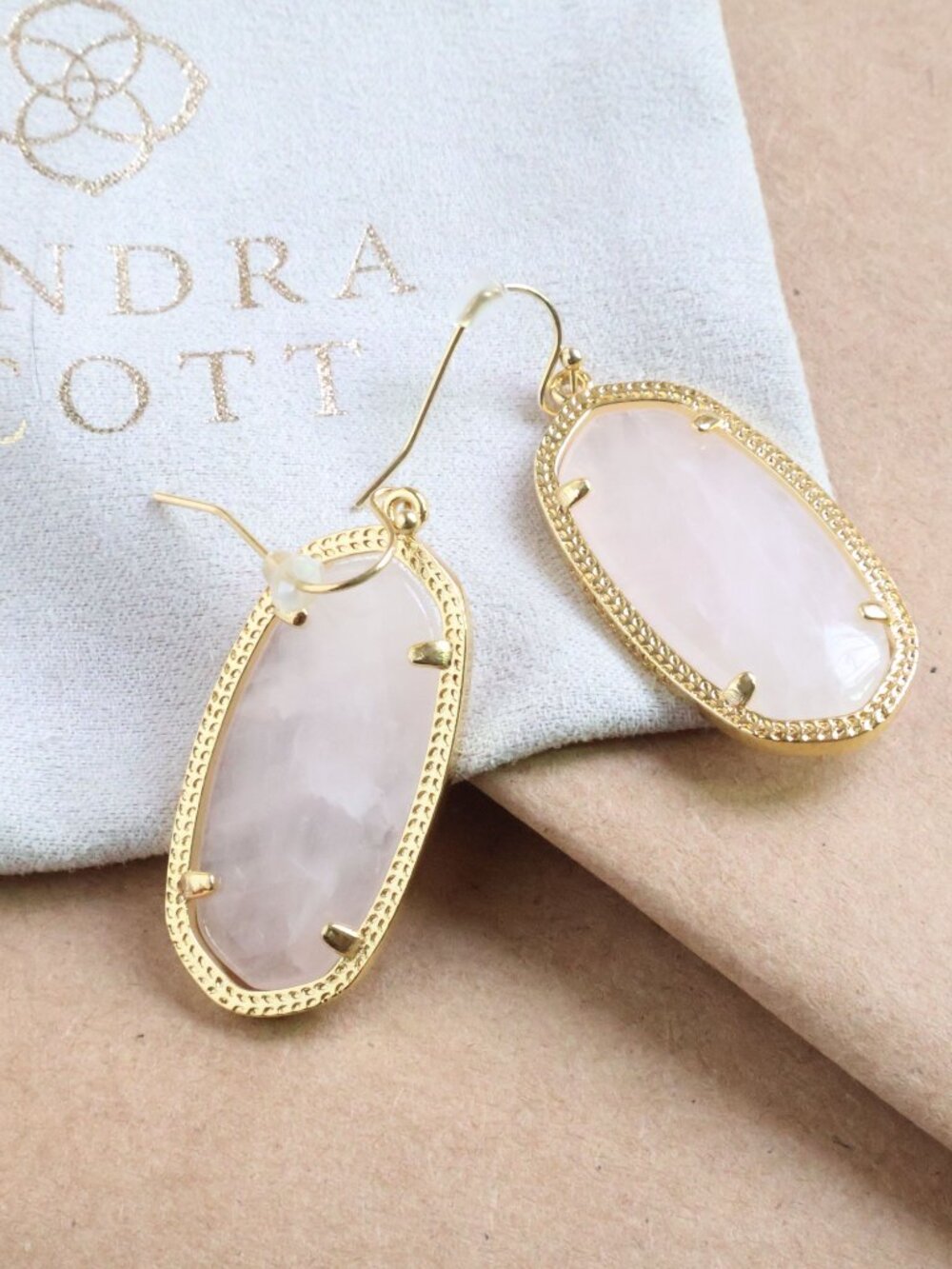 Kendra Scott Elle Drop Earrings - Gold Rose Quartz - Picture 2 of 2